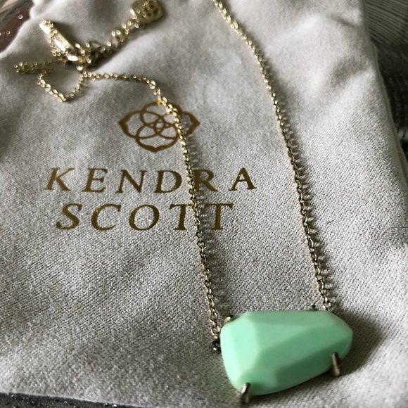 Kendra Scott Necklace - Picture 7 of 8